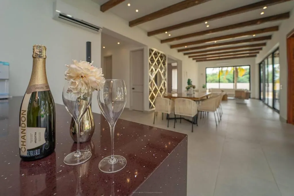 Tierra Bomba Isla Berakhah Villa Cartagena Vakantiehuis